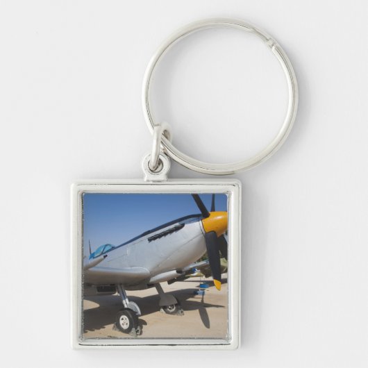 英国製スピットファイア戦闘機 キーホルダー (正面)