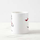 英国警備員の服を着たラプター。 コーヒーマグカップ (中央)