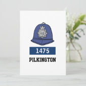 英国警察の巡査ヘルメット – 番号と名前の追加 シーズンカード (スタンド正面)