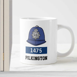 英国警察の巡査ヘルメット – 番号と名前の追加 ジャンボコーヒーマグカップ