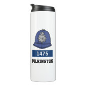 英国警察の巡査ヘルメット – 番号と名前の追加 タンブラー (回転右)