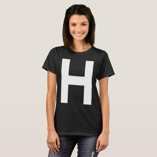 英字H大文字 Tシャツ (正面フル)