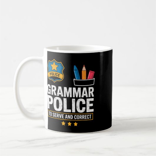 英文法の警察官 英語教師をサポートし訂正する コーヒーマグカップ (左)