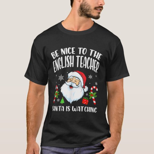 英語の先生SantaがCを見ている Tシャツ (正面)