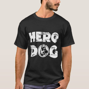 英雄犬シェパードドッグアニマルジャーマンシェパード Tシャツ