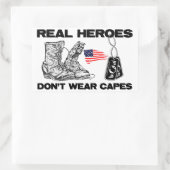 英雄達実在は衣服・ケープじゃない! 長方形シール (バッグ)