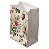 苺の模様の上にピンクのベリーの甘さ ミディアムペーパーバッグ (正面アングル)