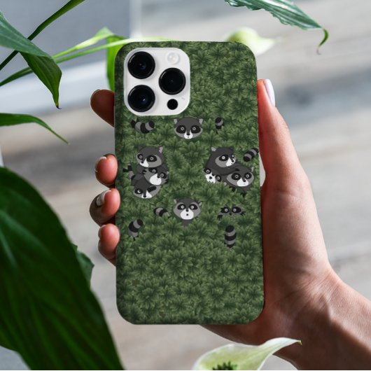 茂みの中のアライグマ家族 Case-Mate iPhoneケース