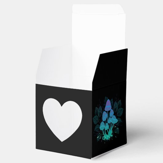 茂みの中のトアドストール フェイバーボックス (オープン)