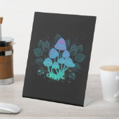 茂みの中のトアドストール 台座サイン (インサイチュ)