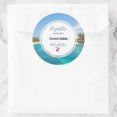 茅葺き小屋キッチン付きの風光明媚な熱帯ビーチ ラウンドシール (バッグ)