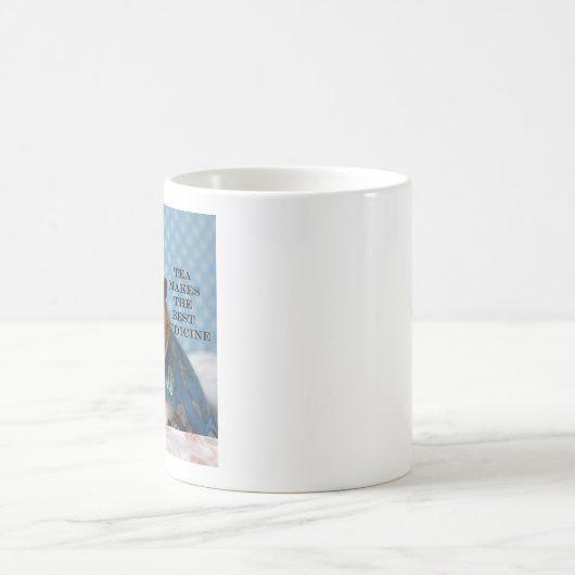 茶を飲むと薬最高ののモルモットが増える コーヒーマグカップ (中央)