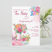 茶パーティーの誕生日カップにマゼンタの花を詰めた 招待状 (スタンド正面)