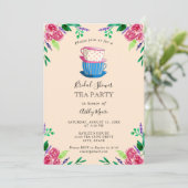 茶パーティーブライダルシャワーピンクフラワーズティーカップ 招待状 (スタンド正面)