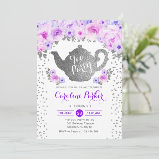 茶パーティー誕生日 – シルバーホワイトパープルフローラ 招待状 (スタンド正面)