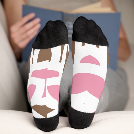 茶色い背景のピンク色の花 ソックス (底面)