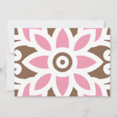 茶色い背景のピンク色の花 招待状 (裏面)