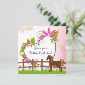茶色かわいらしの馬、花とハート誕生日 招待状 (スタンド正面)