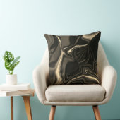 茶色がかったベージュの背景にブロンズのカーブ クッション (椅子)