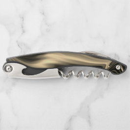 茶色がかったベージュの背景のブロンズの起伏 ソムリエナイフ