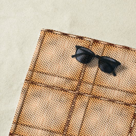 茶色がかった不規則なチェスのあるタータンチェック ビーチタオル (インサイチュ)