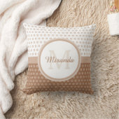 茶色とモダン白の水玉模様モノグラム クッション (ブランケット)