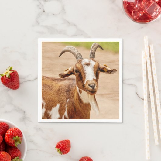 茶色と白のヤギ スタンダードカクテルナプキン (インサイチュ)