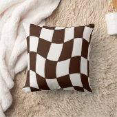茶色と白の波状チェッカーボード クッション (ブランケット)