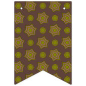 茶色と緑の星と円 バンティングフラッグ (第2の旗)