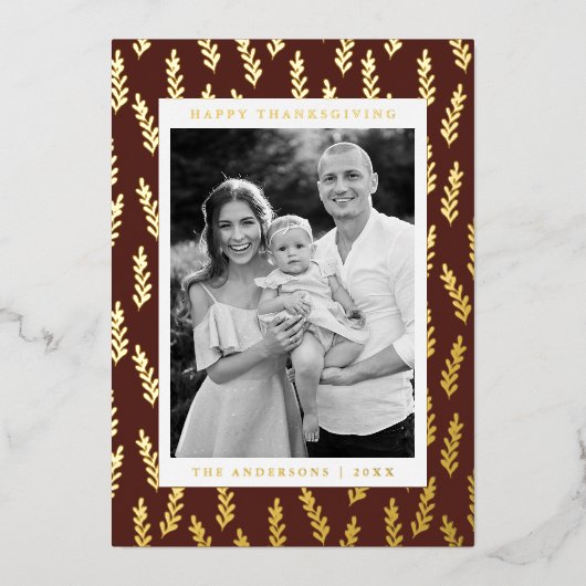 茶色と黄金色の葉の写真感謝祭 箔シーズンカード (正面)