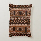 茶色と黒のパタアステカーン南西デザイン アクセントクッション (裏面(縦))