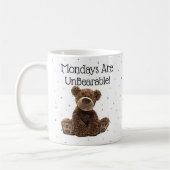 茶色のおもしろいクマ可愛い月曜日の仕事パン動物 コーヒーマグカップ (左)