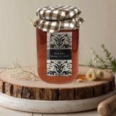 茶色ののまわりにダマスク日付の保存 ラベル