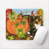 茶色のぶち猫妖精猫の葉の秋の秋の芸術のマウス マウスパッド (マウス)