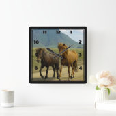 茶色のアイスランドのポニー スクエア壁時計 (ホーム)