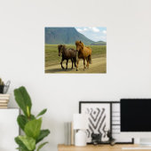 茶色のアイスランドのポニー ポスター (ホームオフィス)