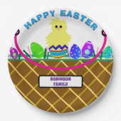 茶色のイースターバスケットイエローシックエッグ ペーパープレート (正面)