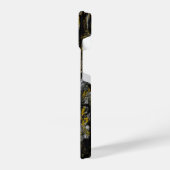 茶色のカッコいい苔むした木の樹皮の黄色の地衣類モノグラム iPhoneケース (左側面)