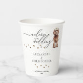 茶色のキャバプー犬 ウェディングパーティへようこそ 紙コップ (裏面)