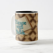 茶色のダイヤモンドの背景マグカップで逃げる ツートーンマグカップ (正面左)