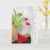 茶色のバッグの誕生日の赤いチューリップ カード (黄色い花)