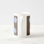 茶色のピンクと青 ボーンチャイナマグカップ (裏面)