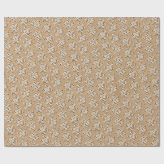 茶色のフェイククラフトルック上の木のスノーフレーク ラッピングペーパー (フラット)