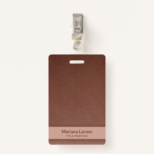 茶色のフローラダマスクパターン バッジ (正面クリップ)