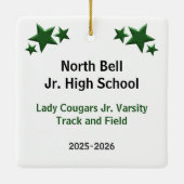 茶色のヘアトラックと緑の白のフィールドの女の子 セラミックオーナメント (裏面)