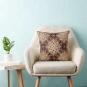 茶色のメダリオンを持つ装飾用クッション クッション (椅子)