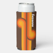 茶色のレトロループ（名前あり） スリム缶クーラー (Seltzer裏面)