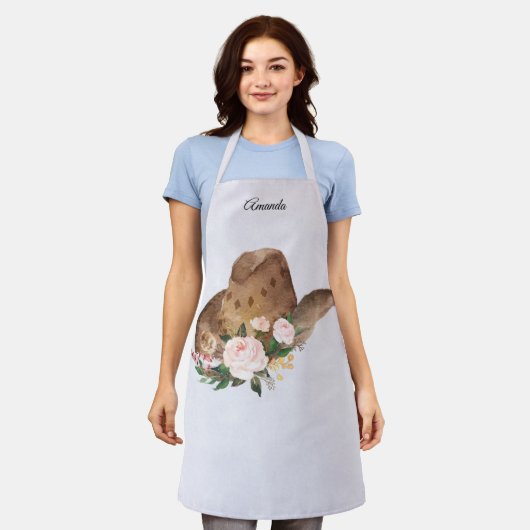 茶色の女性のカーボーイハットとピンクの花 エプロン (着用した状態)