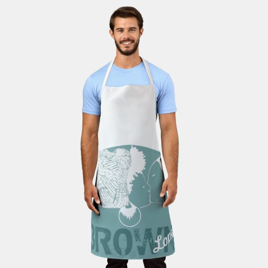 茶色の愛 エプロン (着用した状態)