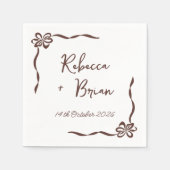 茶色の手描きリボンのスケッチ結婚の スタンダードカクテルナプキン (正面)